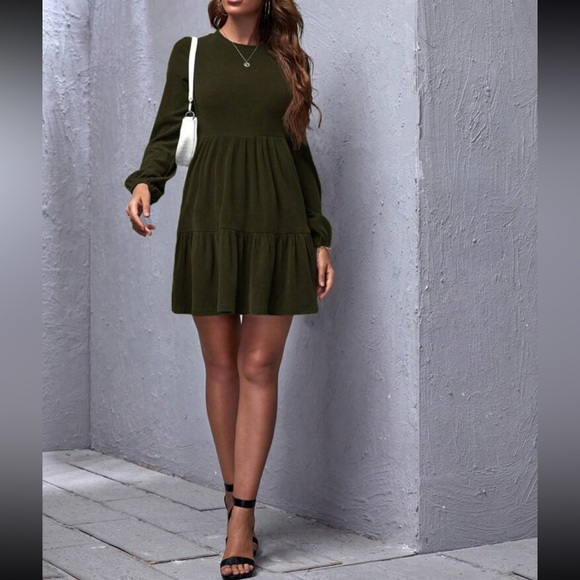 Boho dark green ruffle hem ribbed knit fall  dress - Picture 4 of 7